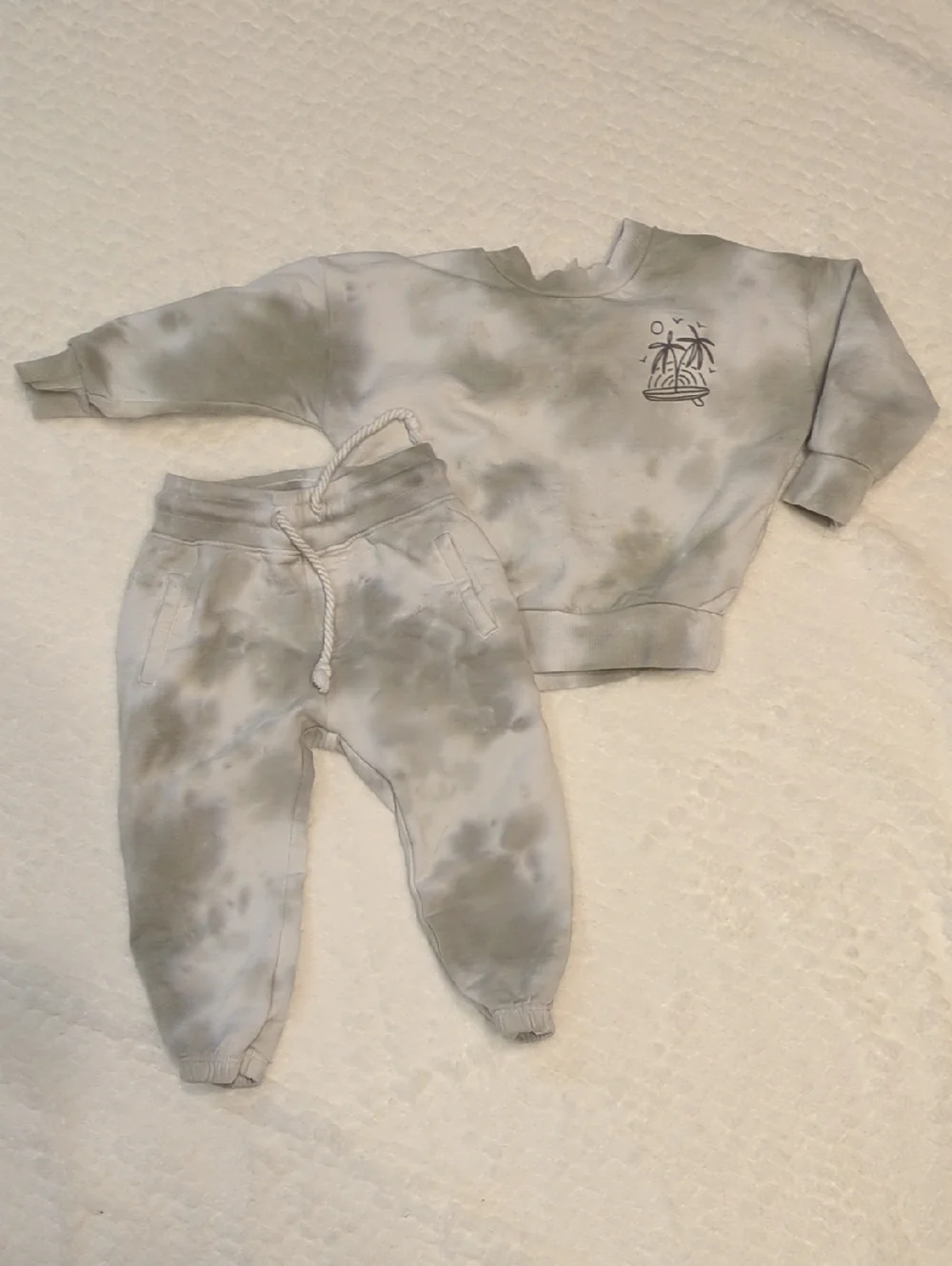 Rylee + Cru Kids Olive Tie-Dye Sweatshirt & Joggers Set